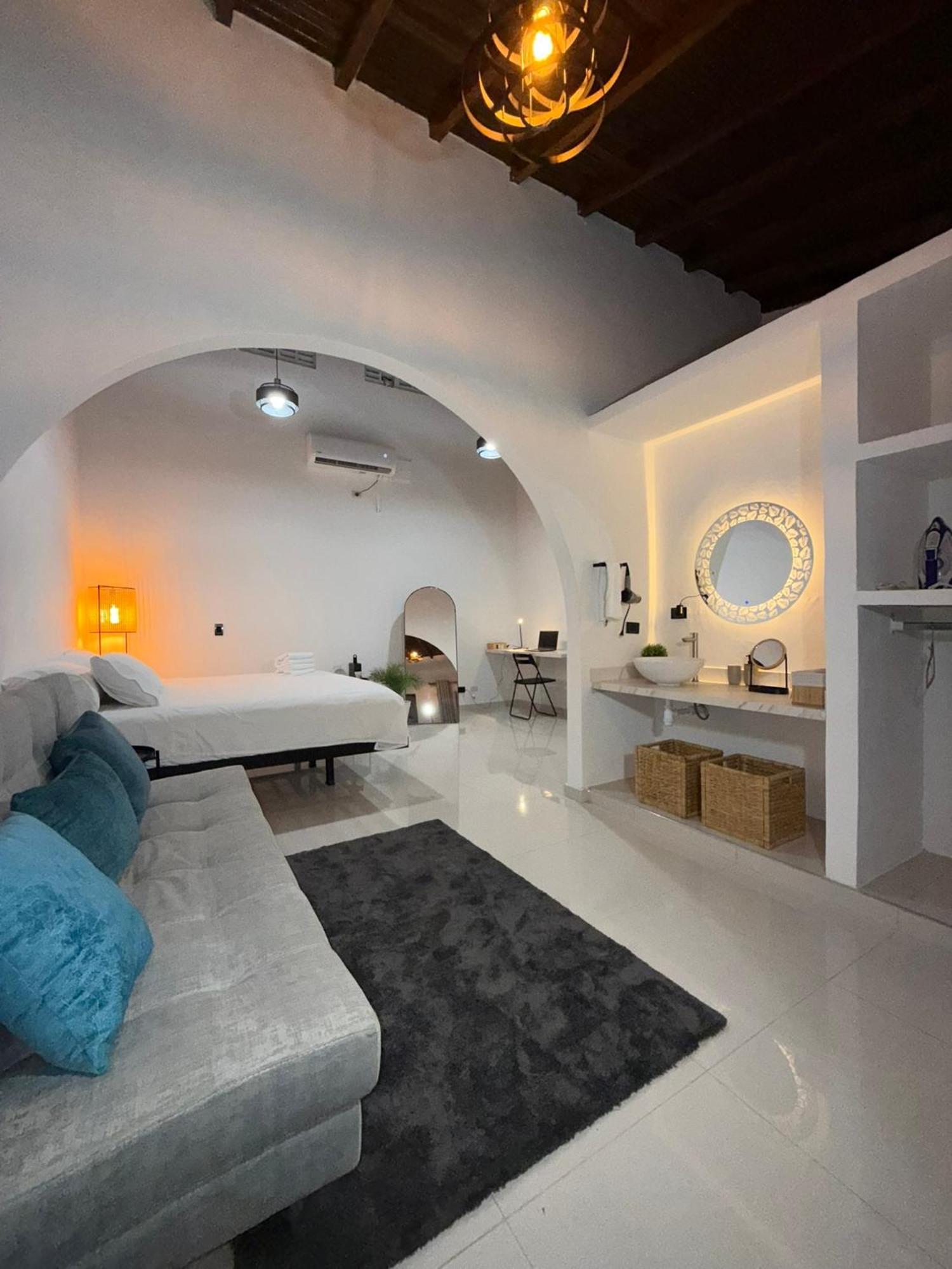 Clandestino - Hotel Boutique La Dorada Εξωτερικό φωτογραφία